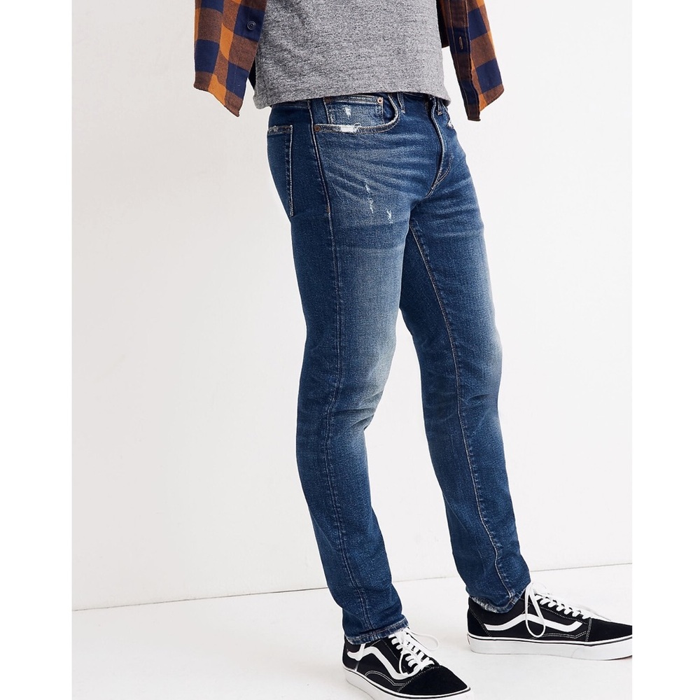 Madewell Athletic Enid Blue Wash Men's Slim Jeans - Picture 3 of 15